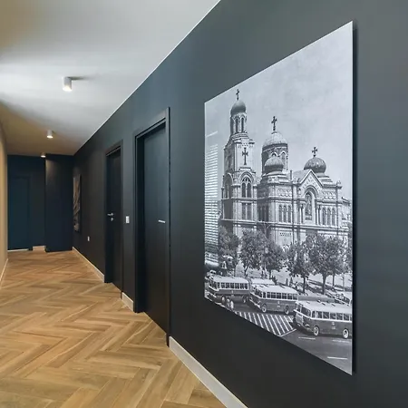 R-Varna Luxury Suites * Varna