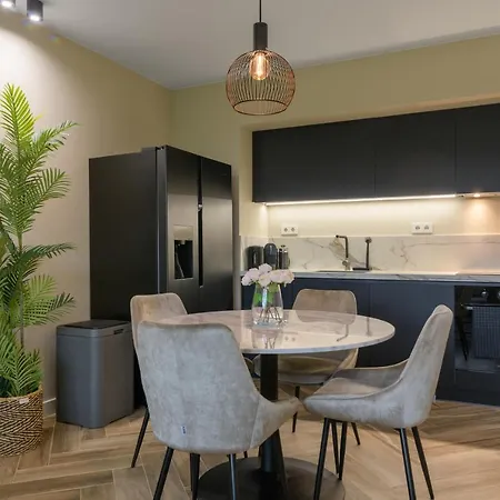 R-Varna Luxury Suites * Varna