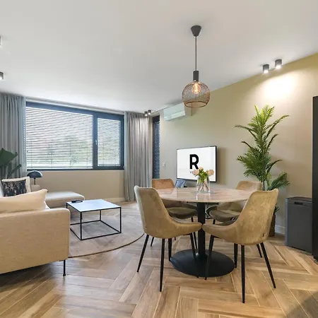 R-Varna Luxury Suites